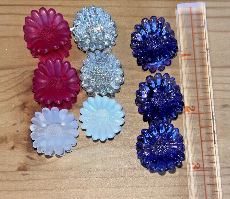 VTG Y2K Butterfly Style Mini Hair Claw Clip Flower Heart Color Festival 90's  - Image 3 of 4