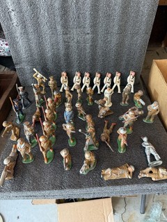 Lot Of 30 Vintage 1936 Barclay & Manoil Diecast US Army Doughboy Soldier Figures