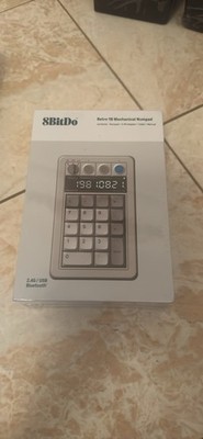 8BitDo Retro 18 Mechanical Numpad Calculator Bluetooth/2.4G/Wire IBM M Edition