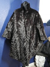 Gorgeous Herringbone Mink Paw Fur Poncho Cape Coat Jacket