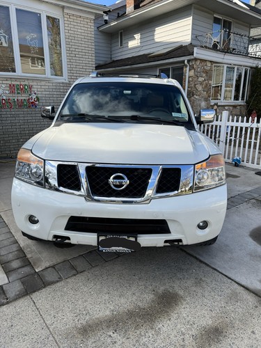 2013 Nissan Armada SV