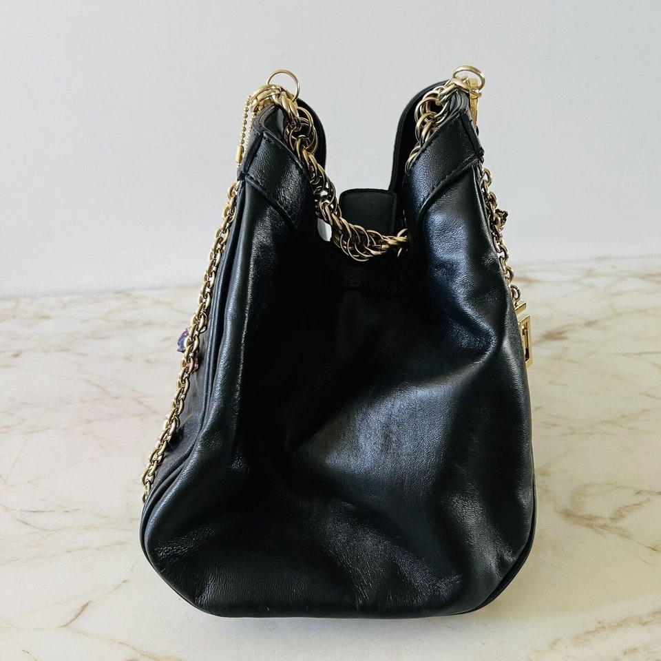 2011 VERSACE for H&M Black Leather Tasche Rouch Studded Gold Chains Charm Bag - Image 3 of 4