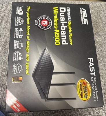 ASUS RT-N66R Dark Knight 900 Mbps 4 Port Wireless Gigabit Router. Open Box.