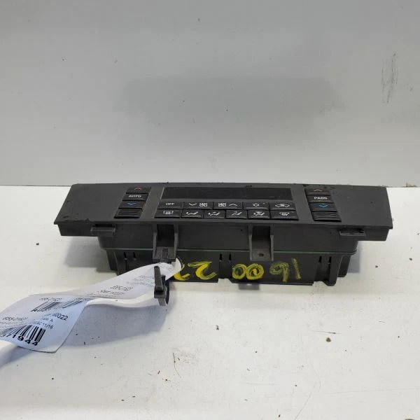 2005-2008, Buick Lacrosse, Temperature Ctrl Opt CJ2 asiento sin calefacción, PN-15835174 Foto 2 de 4