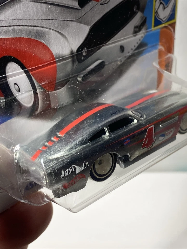 Hot wheels 1/64 🇨🇵 aston Martin DB4GT High- Speed mainline 2024 #5/5 - Photo 4/4