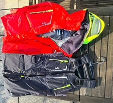 Segelanzug Unisex Offshore Ocean Größe S von  GILL, Handschuhe und Bootsstiefel