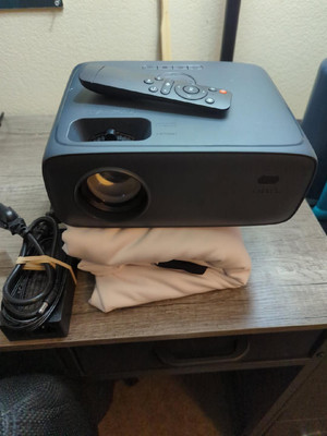 Onn Home Theater Projector 720p With Hdmi Cable And 90x55 Screen