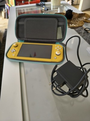 Nintendo Switch Lite 32GB Handheld-Spielekonsole - Gelb
