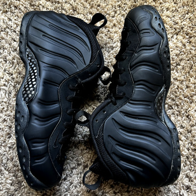 foamposite anthracite size 14