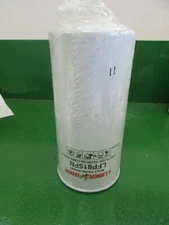 NEW GENUINE LUBER-FINER OIL FILTER (PN LFP815FN)
