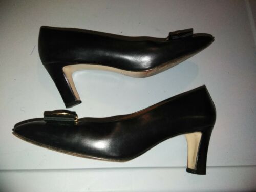 Bally Black Leather Mid Heel Pumps With Toe Bow Size 9C - Afbeelding 1 van 6