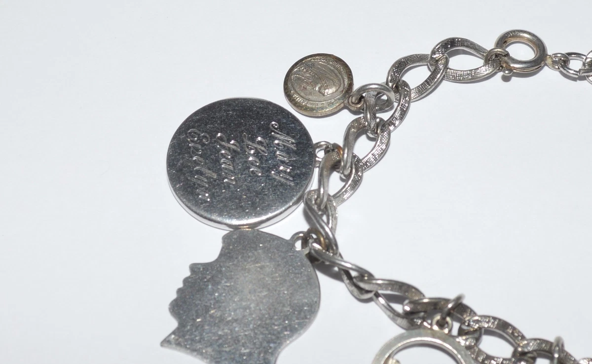 VINTAGE WELLS STERLING SILVER CHARM BRACELET WITH CHARMS