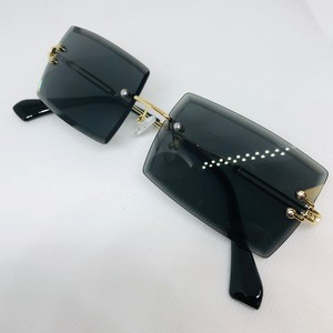 black tint sunglasses