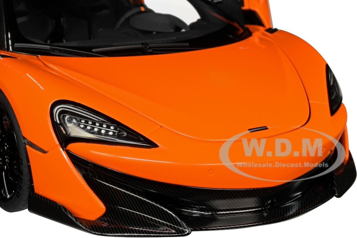 MCLAREN 600LT MYAN ORANGE & CARBON 1/18 MODEL CAR BY AUTOART 76084