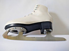 American Tricot Lined Figure Ice Skates - Youth Size 2  - Guardog blade guards — photo 8