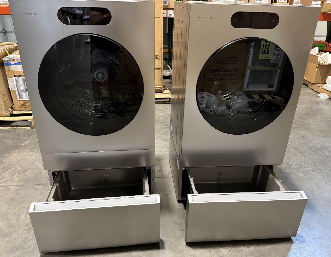 LG Signature Series LGWADRGS9000 29" Washer & Dryer Set Front-Load PLATINUM - Thumbnail 7