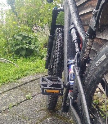 Specialized Stumpjumper FSR Comp Carbon Mountainbike Schwarz
