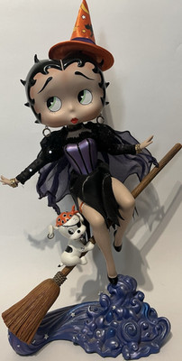 Vintage Betty Boop Halloween Witch Figurine Flying Broom Pudgy 18  Statue