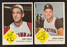 1963 Fleer Baseball Lot 2 Cards
