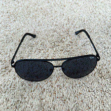 quay black classic aviator sunglasses
