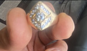 14k Natural Diamond  Ring 14K Gold Heavy.
