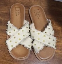 Shu Shop Women’s Berta Slip On Sandal Size 6 1/2 Olive Gold Tone Studs