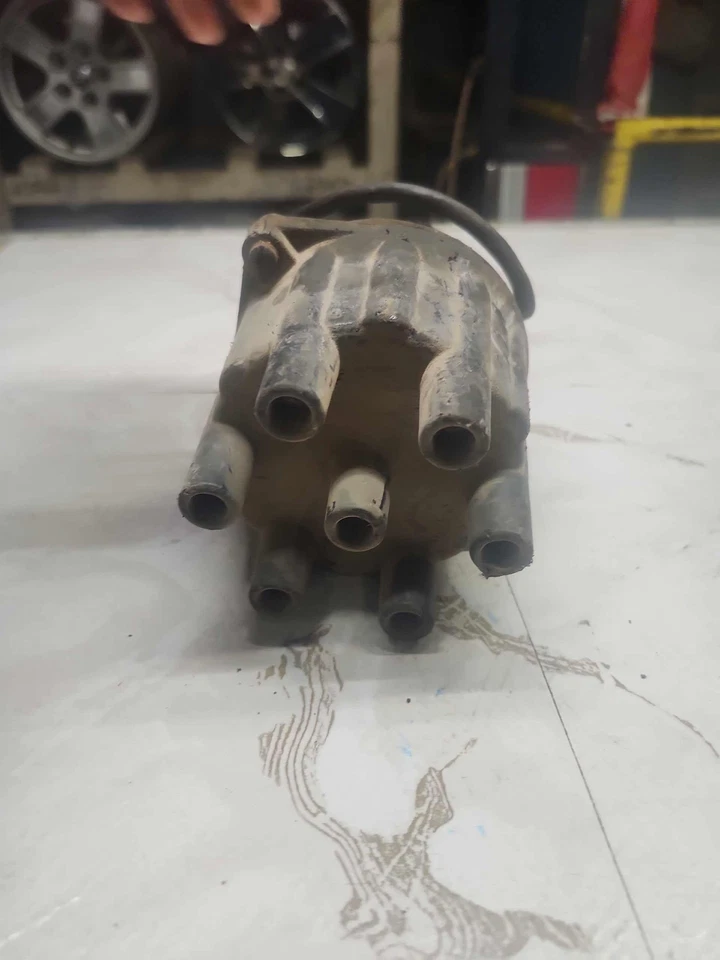 87-95 DODGE CARAVAN VOYAGER 88-91 NEW YORKER 3,0 L V6 DISTRIBUIDOR DE ENCENDIDO 6-181 Foto 2 de 4