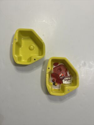 NEW Wilton Number Four Singles! Cake Pans Set of 2 Yellow Small
