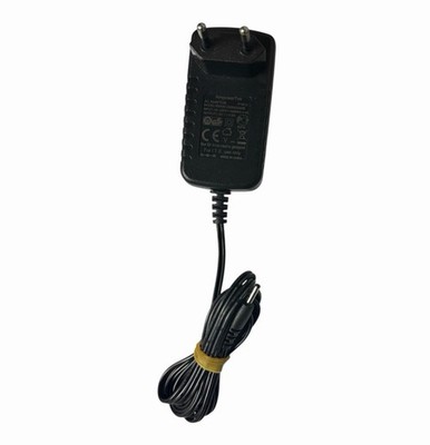 Archos AC Adapter Modell: ADC050250Z W 5.0V 2.5A Netzteil
