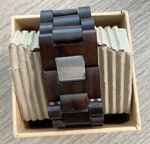 WeWood C13-113 Men's Analog DATE CHOCOLATE Wrist Watch - Picture 4 of 4