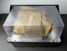 Cooper Lighting Lumark 120V 70W HP Lighting MS70 NOS