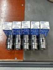 QTY 1 COMPLETE 3 PIECE BOSTON GEAR 3 JAW COUPLING 5/8” X 5/8” WITH 3/16” KEY WAY