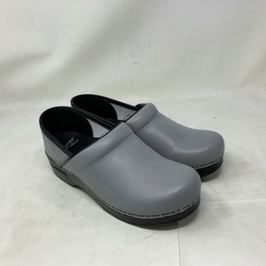 dansko box leather clog