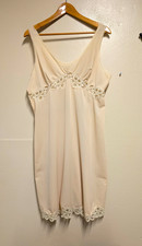 Vintage 1970s La Perla Nude Lace Slip   Made in Italy, Size 6 / Fits US Medium