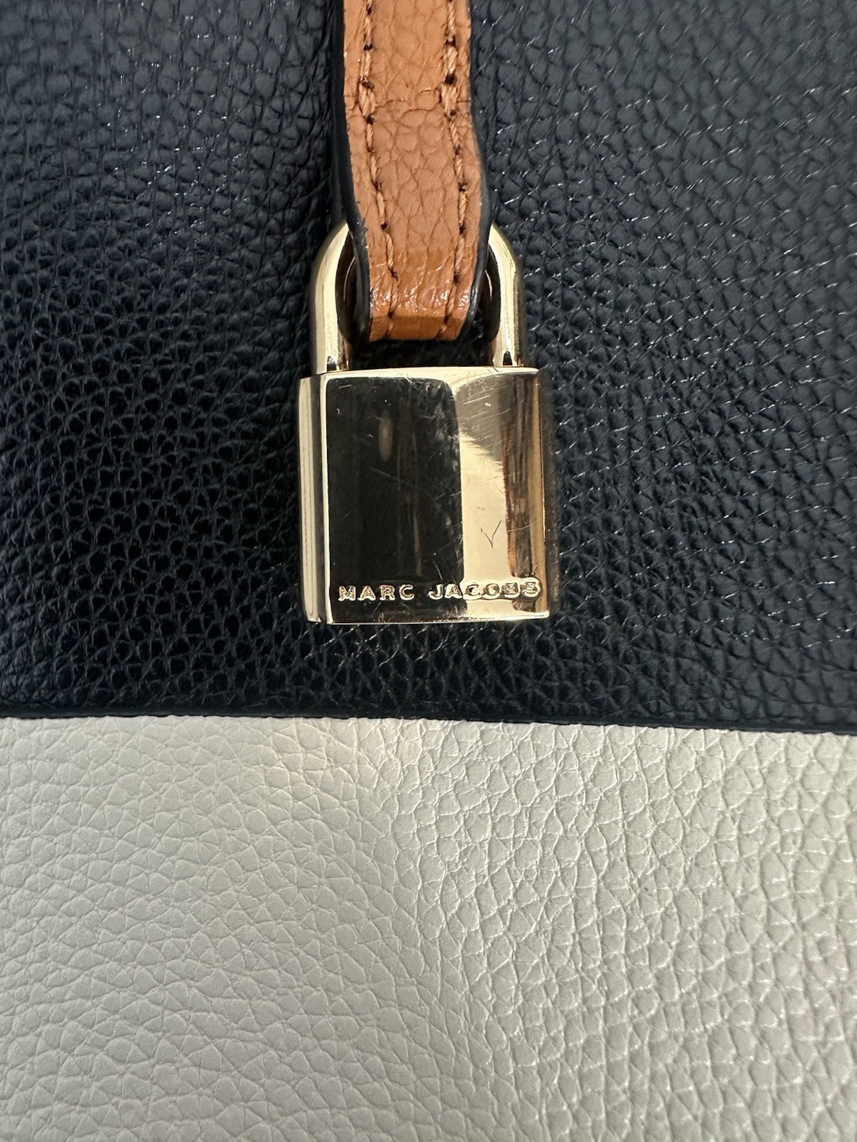 Hi Marc Jacobs Mini Grind Colorblock Leather Tote… - image 12