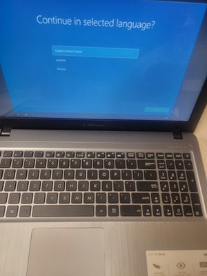 ASUS Laptop X540BA 15.6'' HD AMD A9-9425, 8GB RAM, 1TB HDD, WIN 10 - USED/WORKING