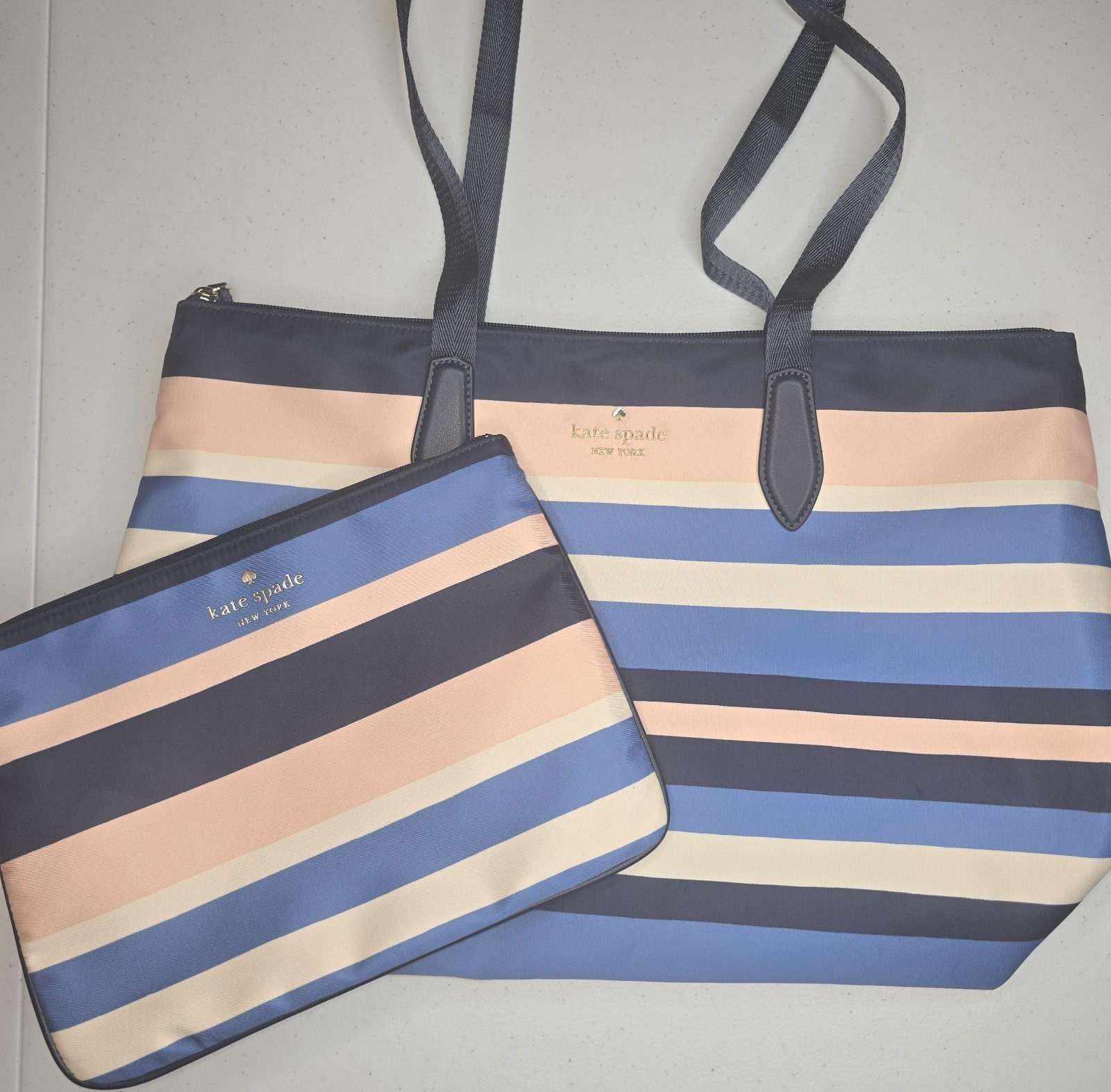 Bolso de Mano KATE SPADE Little Better Mel Nylon Embalable Catamarán Muñequera Desmontable