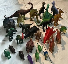 Vintage Toy Dinosaurs Lot 25 Excellent Condition