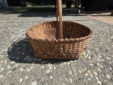 Penobscot Large Oak Splint indian Gathering Basket  early 1900 Native american