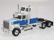 Mack Superliner Magnum big sleeper 1985 w-b truck model TR165 IXO 1:43