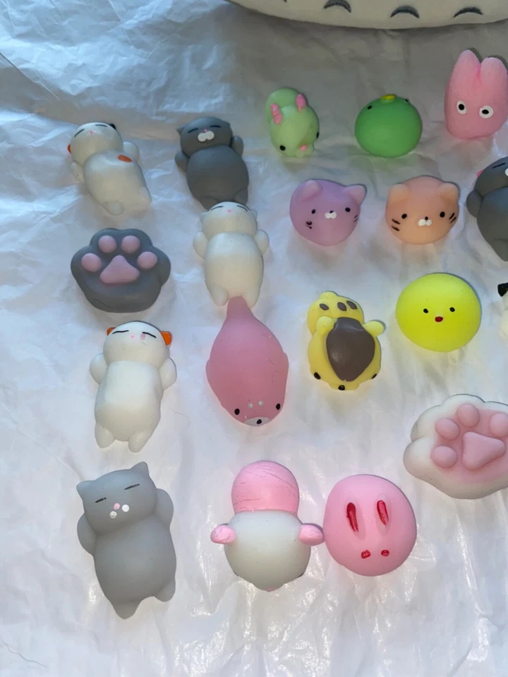28 Lindos Animales Squishies Kawaii Mochi Apretar Estrés Squishy Juguete con Bolsa Foto 2 de 4
