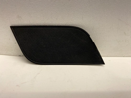 2016-2018 KIA OPTIMA LEFT REAR DOOR PANEL PULL HANDLE SCREW COVER RUBBER MAT