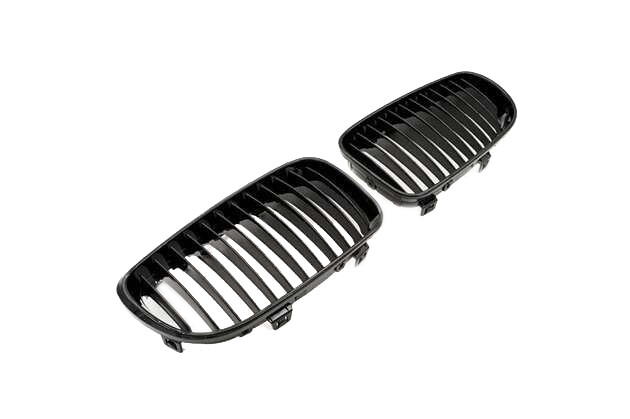 Grilles de calandre avant gauche et droite pour BMW Série 1 E81 E87 noir mat