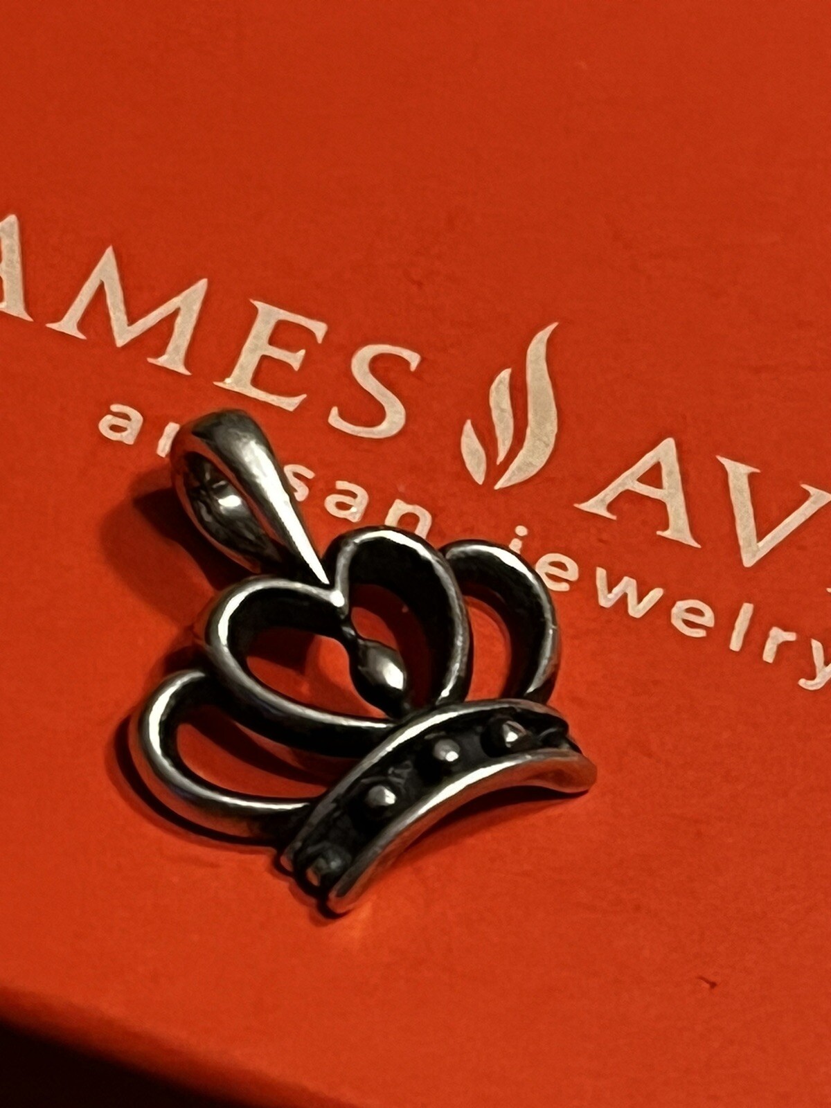 James Avery RETIRED Queen of Hearts 925 SS Crown Char… Gem