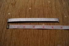 NOS STAINLESS STEEL  EXPANDABLE WATCH BRACELET 11-14MM