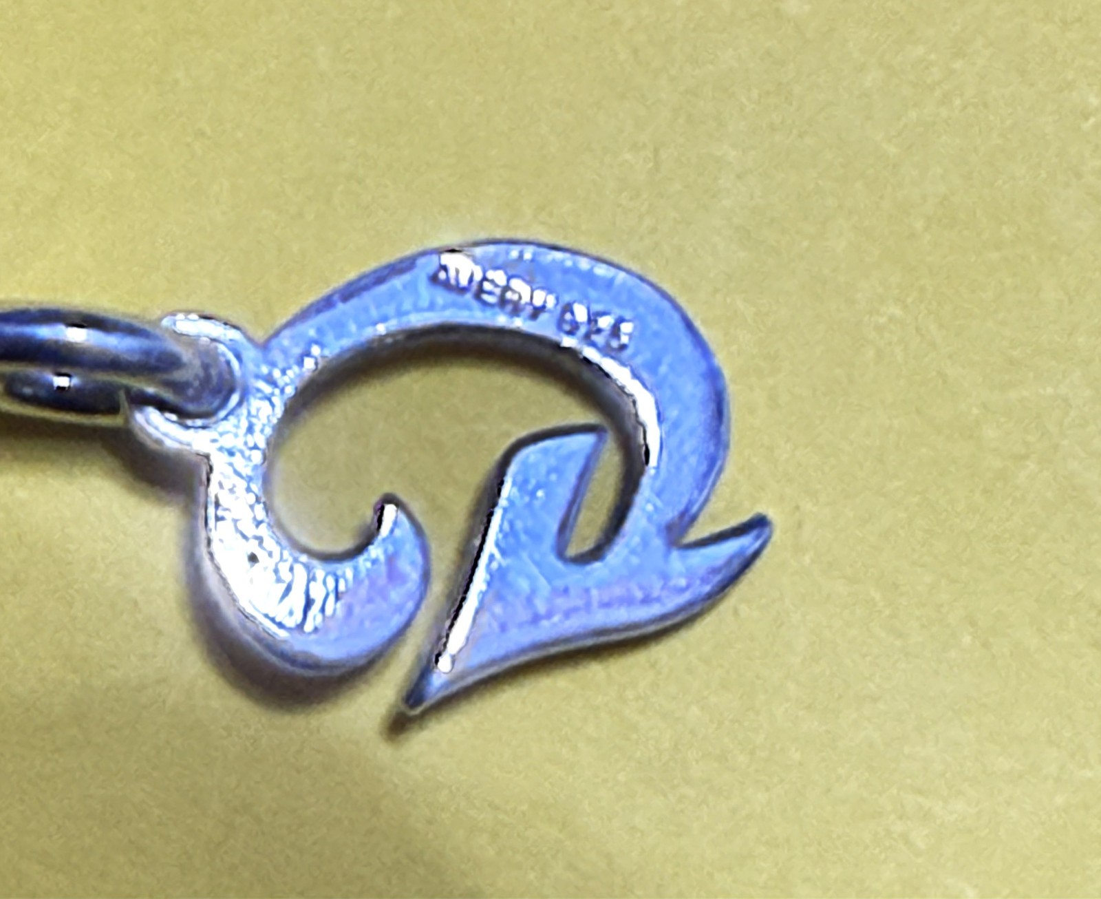 JAMES AVERY Sterling Silver SCRIPT INITIAL G Char… - image 4