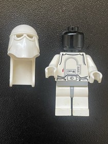 LEGO Star Wars: 2004 Millennium Falcon (4504) 100%, Minifigs, Manual, No box