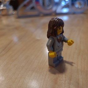 LEGO Harry Potter Hermione Minifigure 4706 4709 Yellow Head Gryffindor Genuine