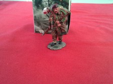 King & Country Seconde Guerre Mondiale - Soldat Folgore IF042 Couché Au Combat (1:32, Plomb Peint)