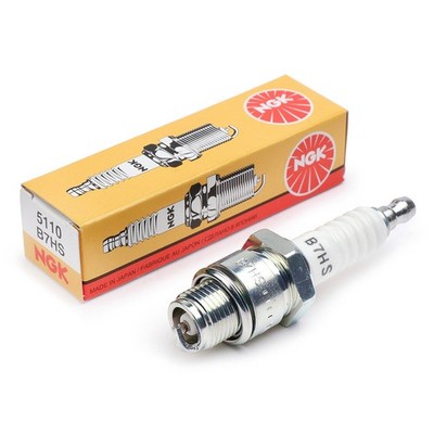 Mf0020 - Short Step Candle Ngk B7hs Vespa 50 Special R L N 125 Et3 Spring